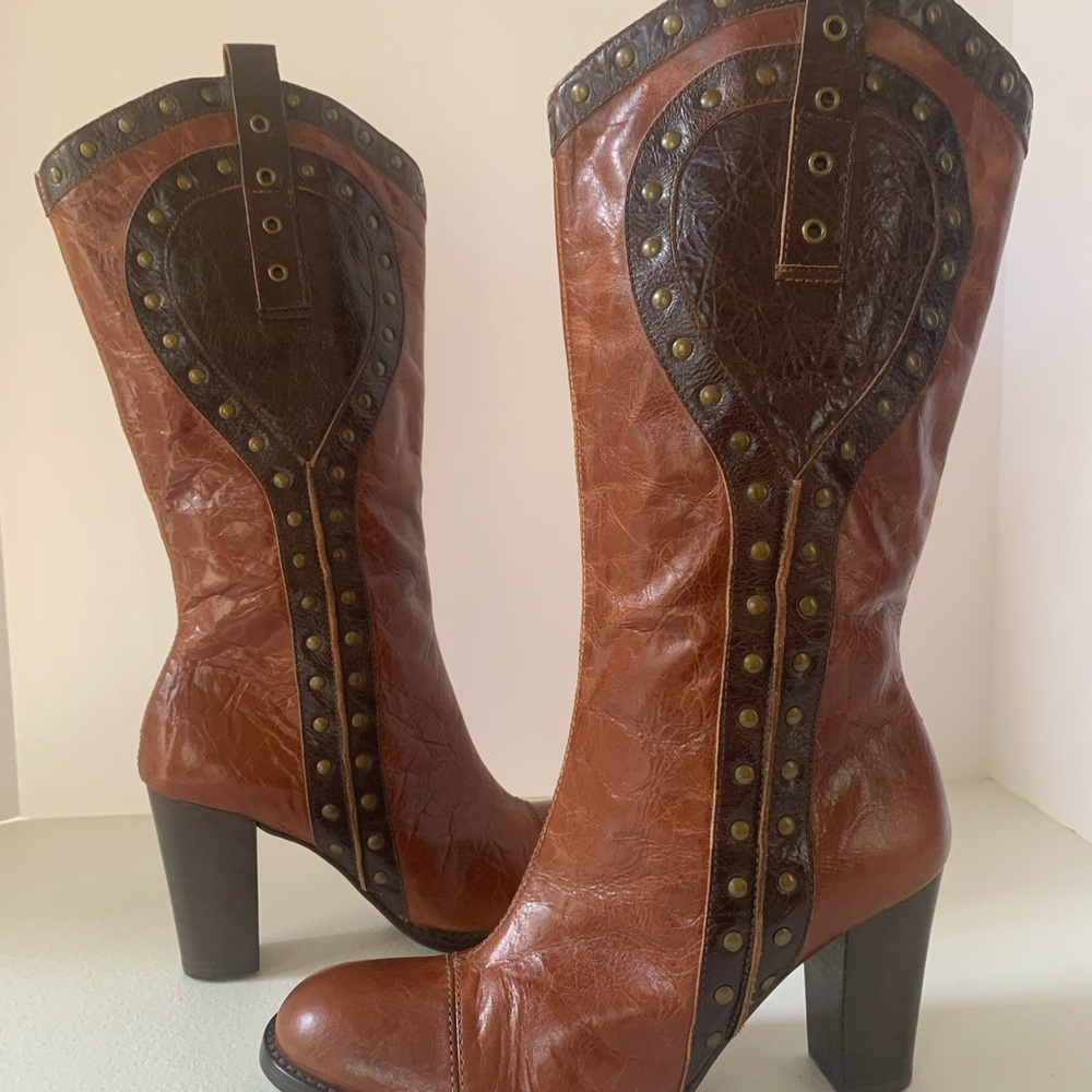 Kenneth Cole “Going Studly” Brown and Dark Brown Heeled Boots